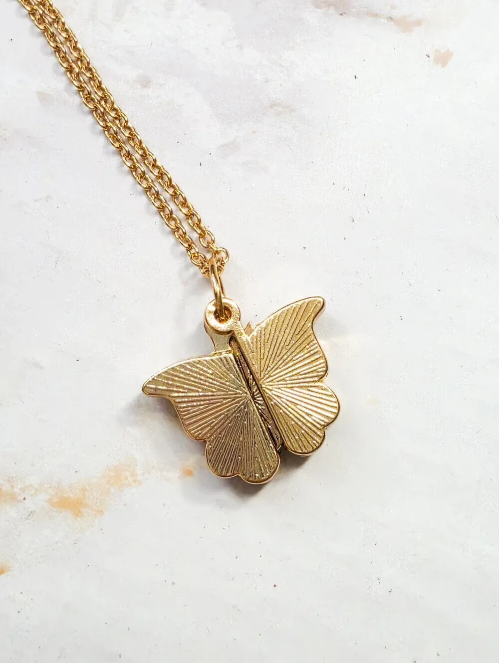 Gold Tone Butterfly Locket Necklace Romantic Hidden I Love You Message